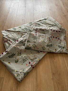91” x 89” Floral Vine Home Bedding Sheet Set